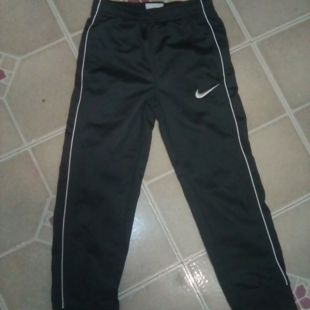 Nike joggers